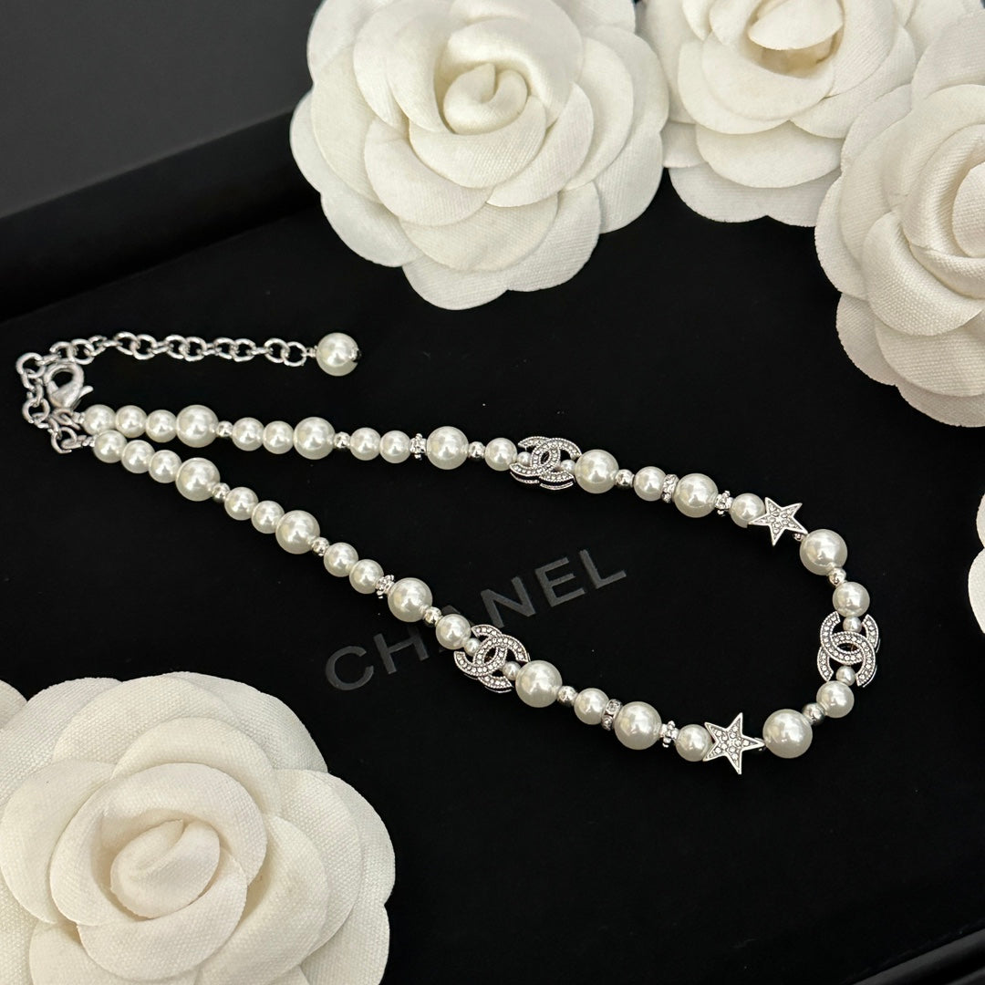 chanel pearl necklace set