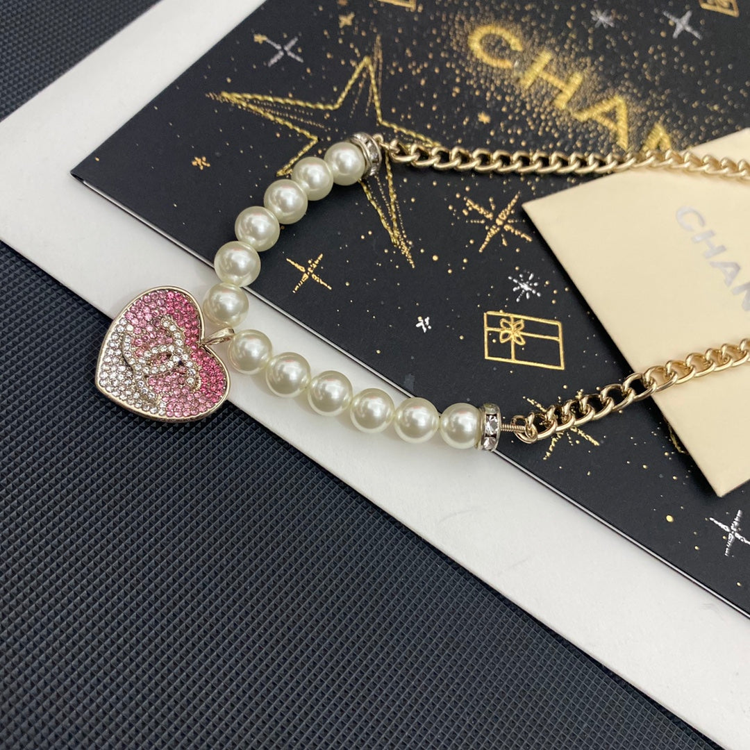 Chanel Style Heart-Shaped Pink Gold Zirconia Pendant Pearl