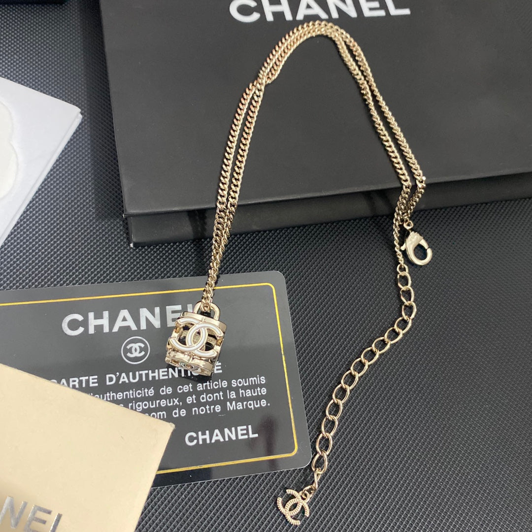 cc chain necklace